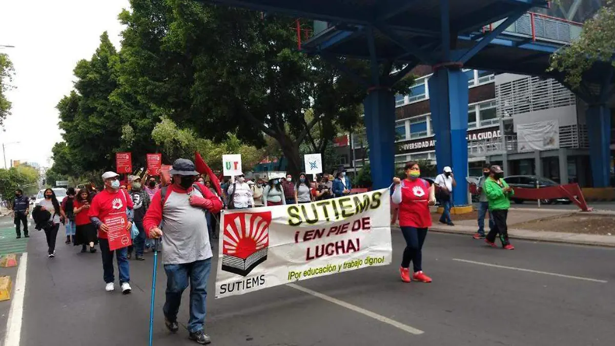 Aumento de 2 al salario es insuficiente, acusa Sindicato de prepas de CDMX. FOTO PATRICIA CARRASCO LA PRENSA (1)